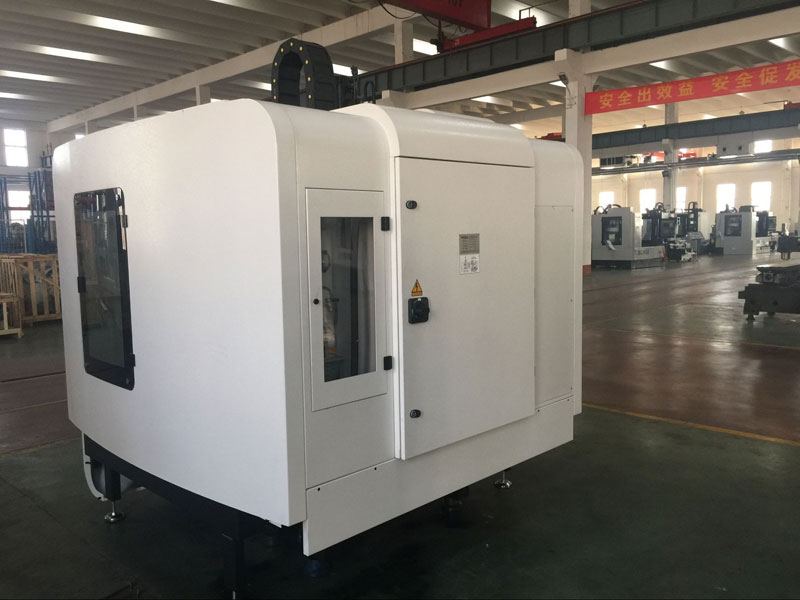 XH7132A CNC Milling Machine Vertical Machining Center (3) XH7132A CNC Milling Machine Vertical Machining Center (3)