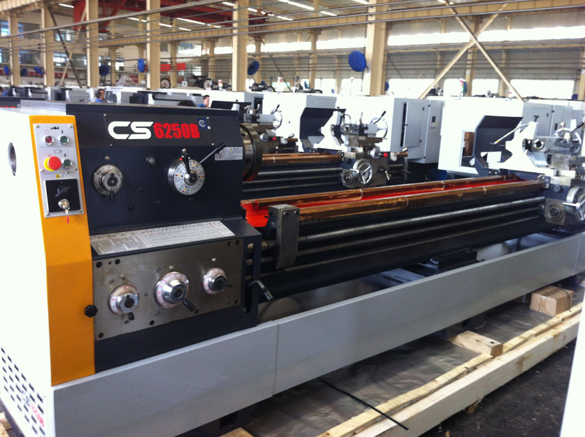 CS6266B Bochi Big Bore Horizontal Gap Bed Lathe Machine