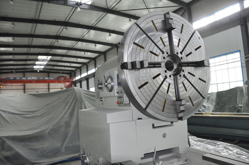 CW61220 Semi Automatic Metal Turning Heavy Duty Turning Machine
