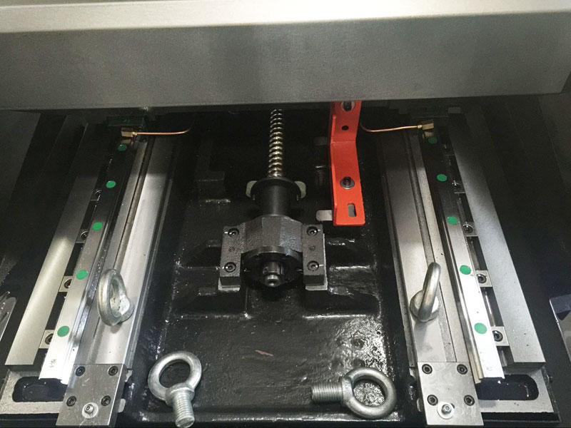 XK714 High Quality Econimic CNC Vertical Cutting Milling Machine