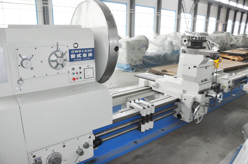 CW61220 Semi Automatic Metal Turning Heavy Duty Turning Machine