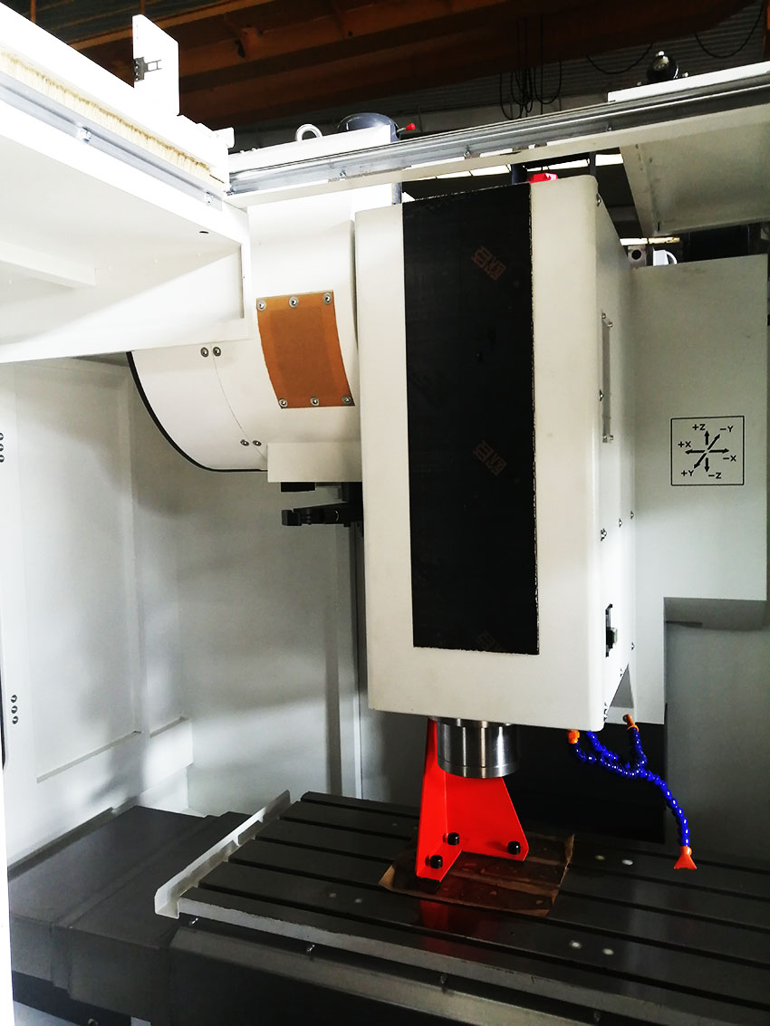 VDLS850 High Speed 12000 rpm Dalian DMTG 4 axis VMC Vertical Machining Machine 