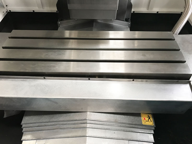 VMC1000 Automatic High Quality CNC Vertical Machining Center